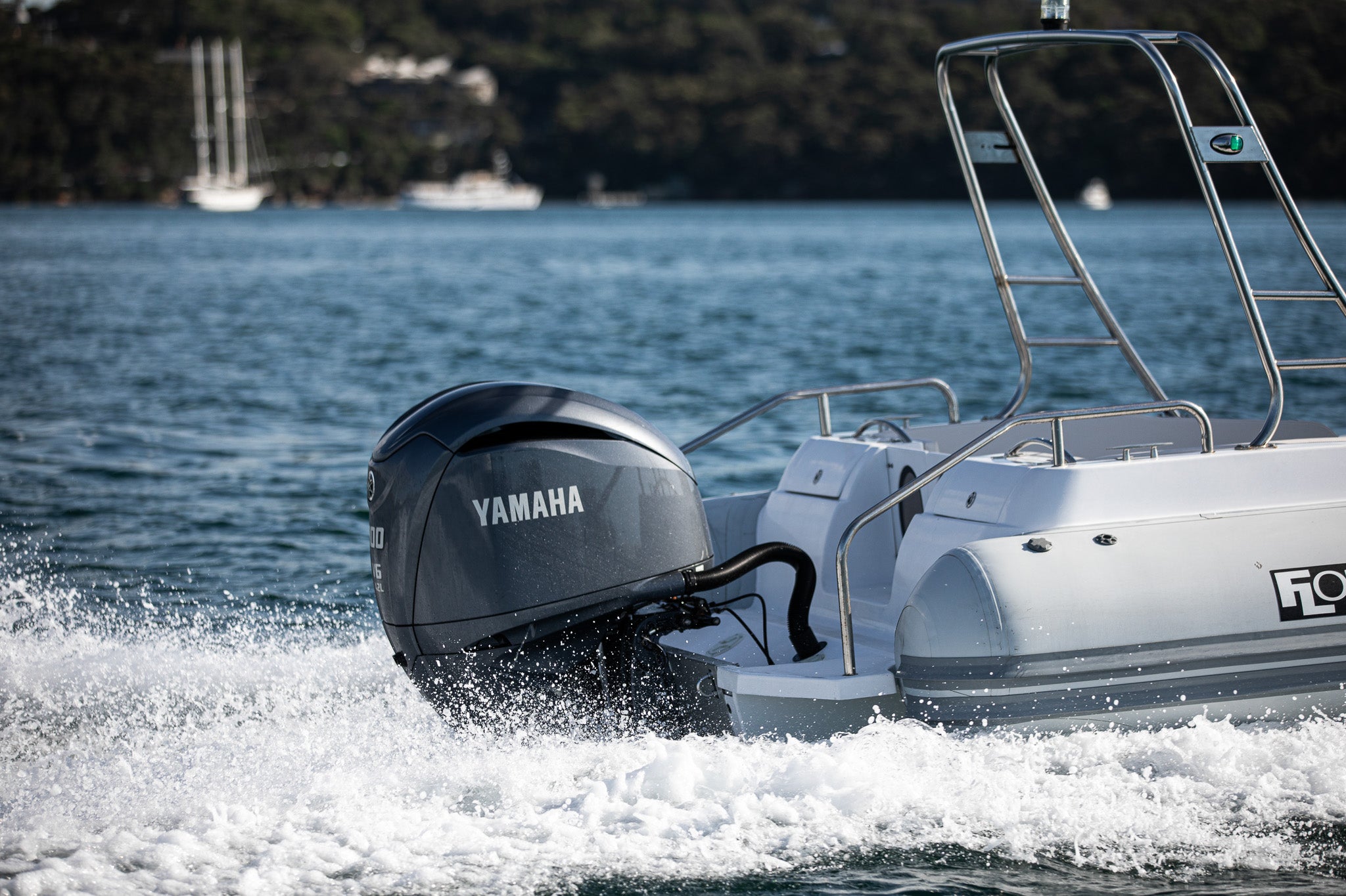 Florida 830 Boat Exceptional Speed, Comfort, and Stability Sydney